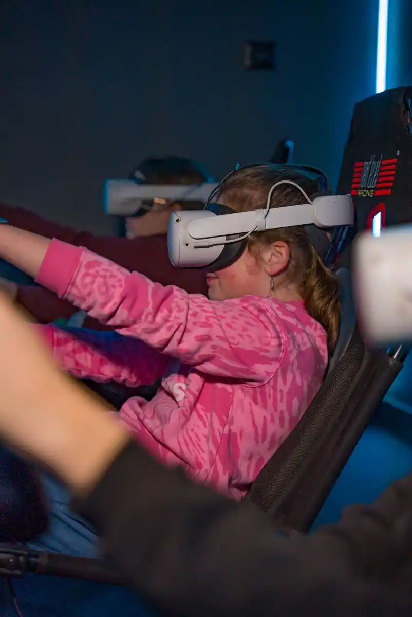 VR WYŚCIGI — 8